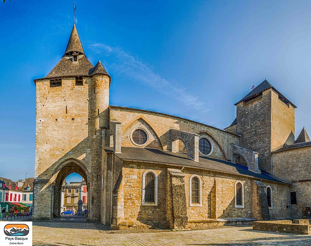 Oloron-Sainte-Marie, ville, la Cathédrale, 64, le Béarn