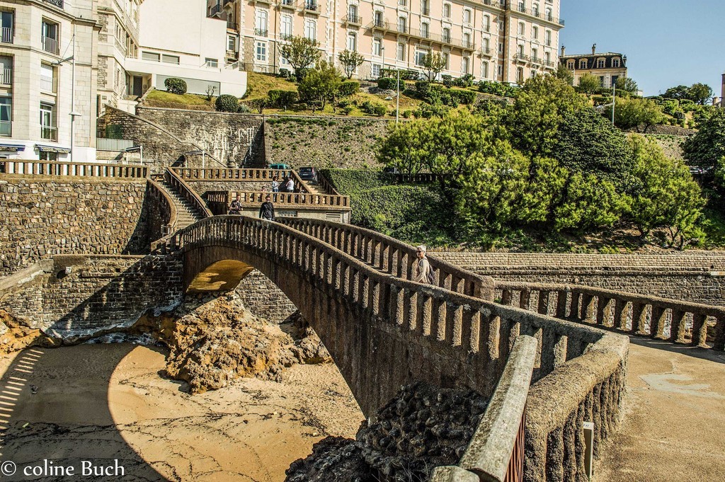 ​Passerelle, Rocher Du Basta, Biarritz, soleil, tourisme, port, Coline Buch, Sud/Ouest, Océan, pyrénées