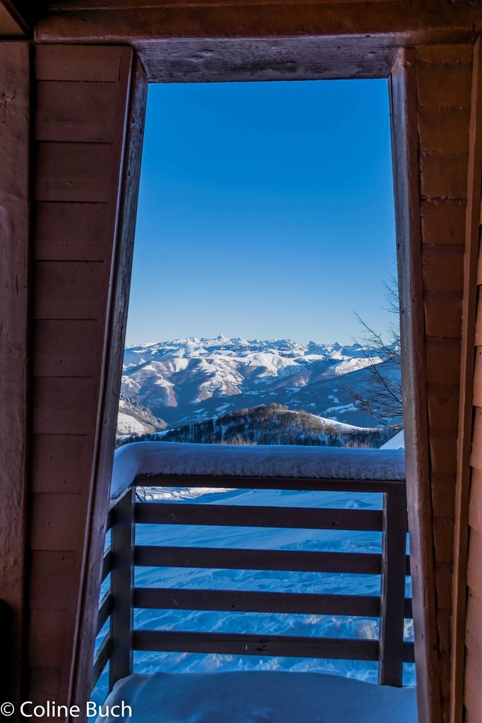 Balcon sur la montagne, Chalet, Iraty, neige, montagne, Pyrénées, nature, Larrau, Coline Buch